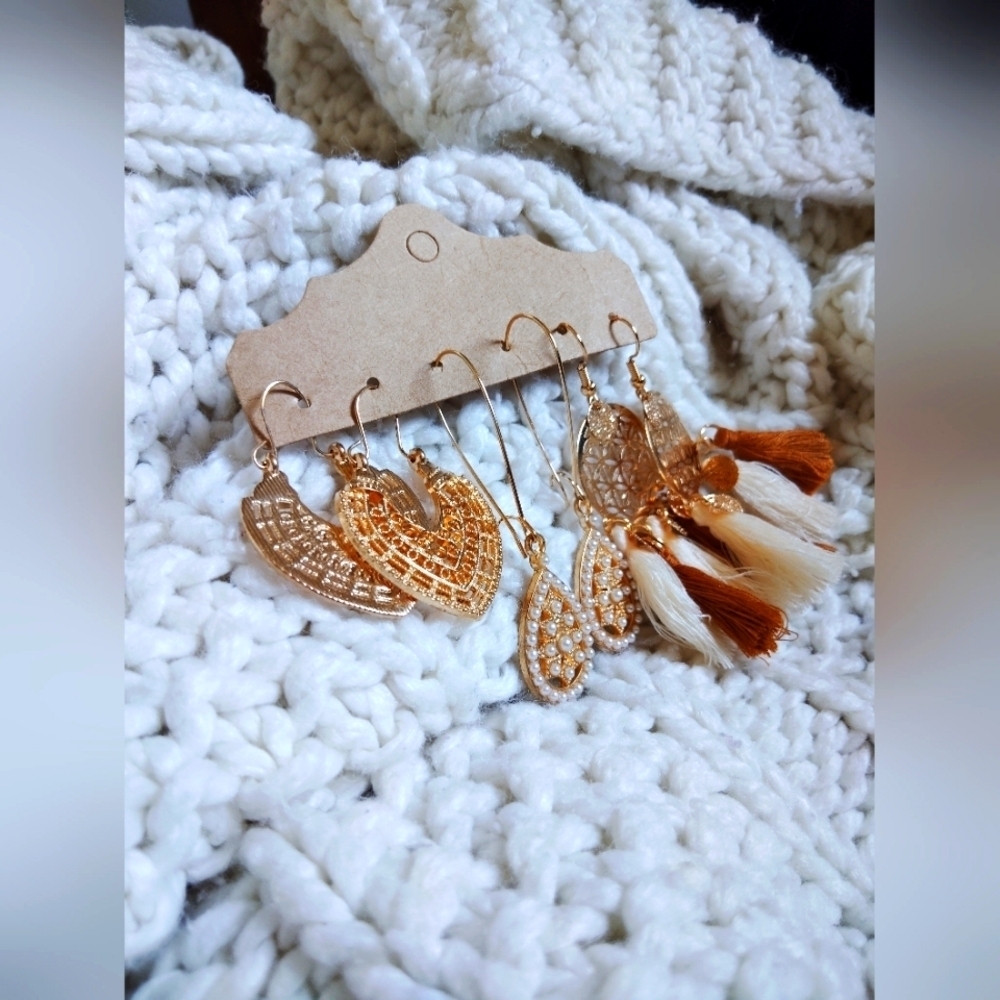 3pcs Golden and Brown Tassel Earrings Set NIP!